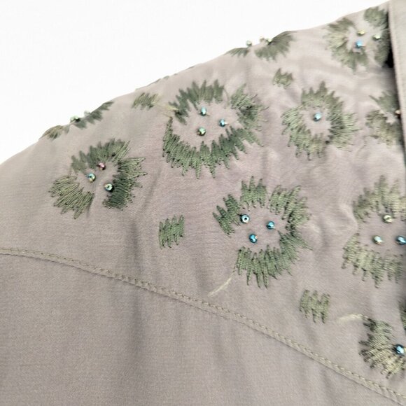 Vintage ORLY Embroidered Leopard with bejewelled eyes button down top - Picture 7 of 10